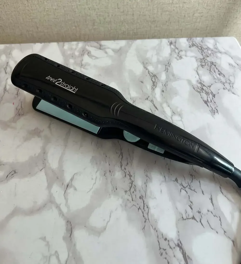 Remington Wet2Straight 1 3/4 inch Flat Iron S7330